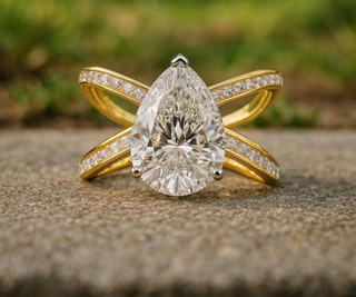 Best Lab Grown Diamond Engagement Rings in Surat: The Diamond City’s New Symbol of Love