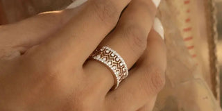 Which Hand Should You Wear Your Lab Grown Diamond Engagement Ring On? - Ivana Jewels