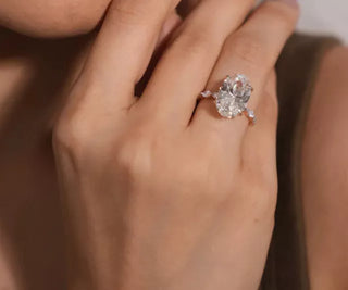 wedding and engagement rings between Rs 120000–130000