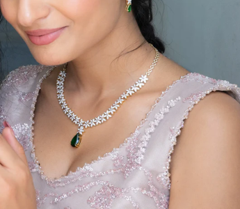 Necklaces for V Neck Dress: The Ultimate Styling Guide Ivana Jewels Necklaces for V Neck Dress: The Ultimate Styling Guide Ivana Jewels