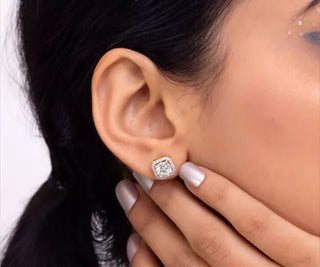 Ideal diamond earring size for gifting