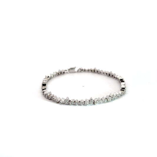 Baguette & Round Cut Diamonds Delicate & Feminine Bracelet