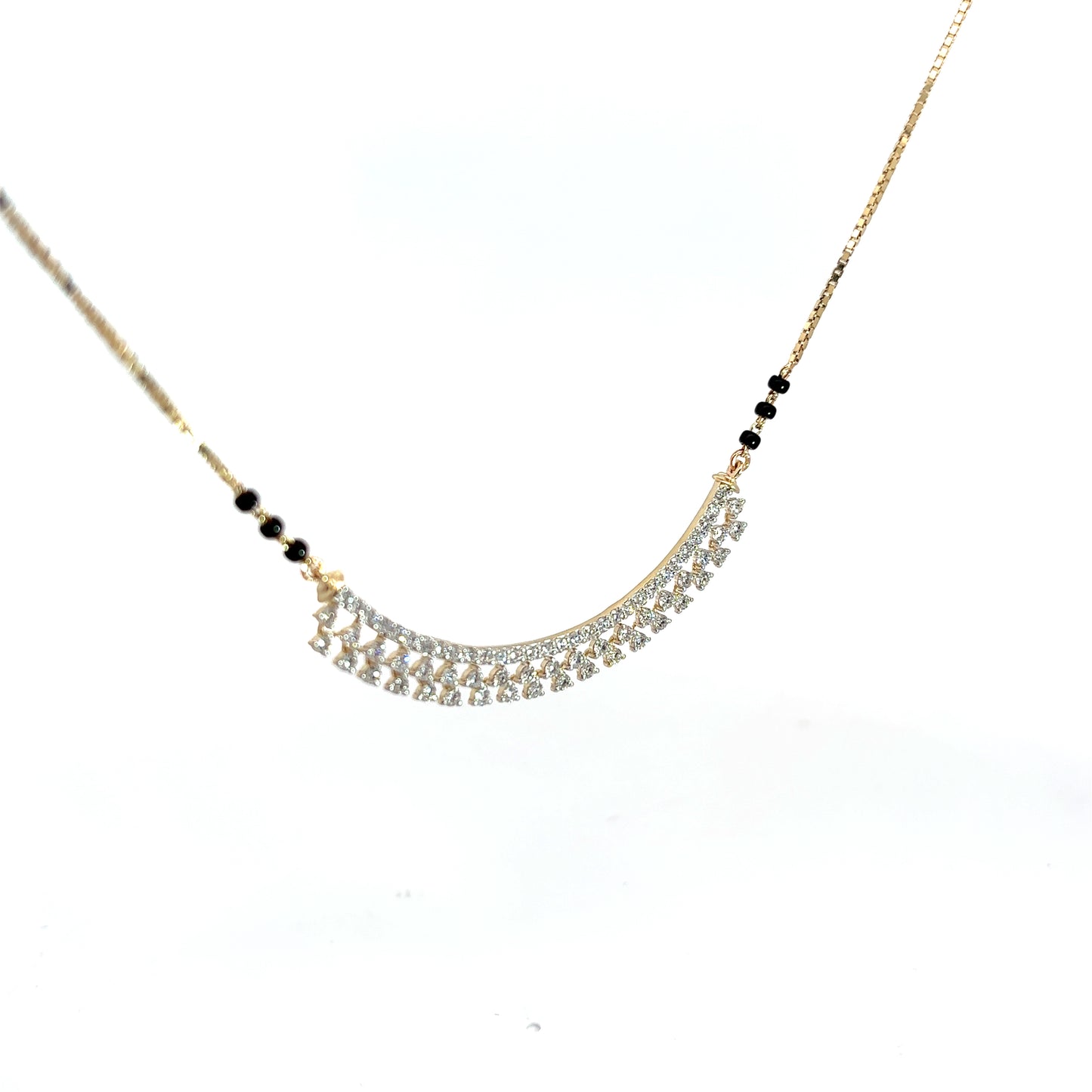 Round Cut Diamonds Minimalist Stylish Pendant