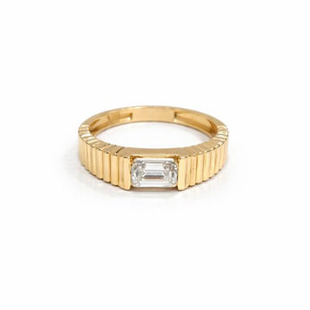1.02 Carat Lab-Grown Emerald Cut Diamond Gold Ring