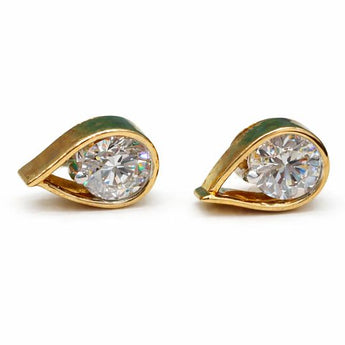 Solitaire Round Diamond Pear-Shaped Bezel Set Studs in Yellow Gold