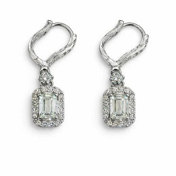 Minimalist Princess Halo Diamond Earring