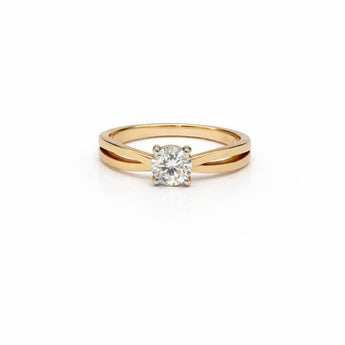 Rose Gold Ring with Radiant Round Diamond