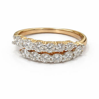 Oval Cut Diamond Engagement Ring