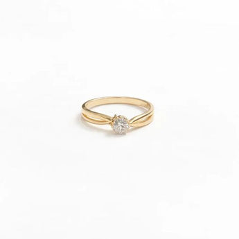 Diamond Solitaire Ring in 14K Yellow Gold