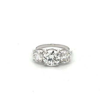 2 Carat Round Diamond Ring