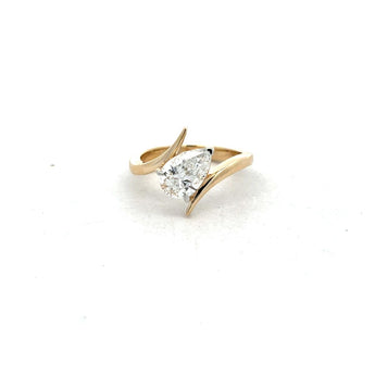 1.5 Carat Pear Shape Diamond Twist Ring