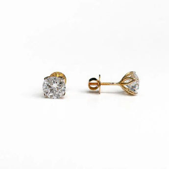 1 Carat Round Brilliant Cut Diamond Studs