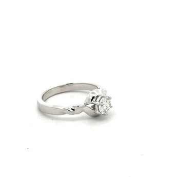 Premium White Gold Solitaire Diamond Ring – Minimalist Engagement Style