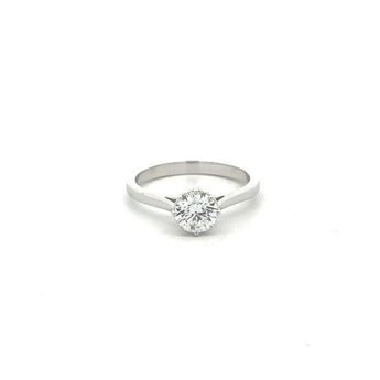 Round Cut Diamond Engagement Ring
