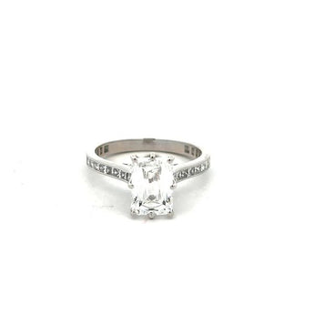 Minimalist Emerald Cut Diamond Ring