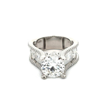 Brilliant 5 Carat Round Diamond Ring