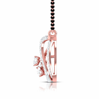 Ivana Jewels Necklaces Fancy & Round Diamonds Wave Pendant