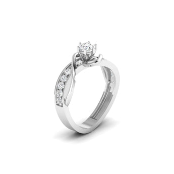 Ivana Jewels Ring Modern Gold Ring with Diamond Accents