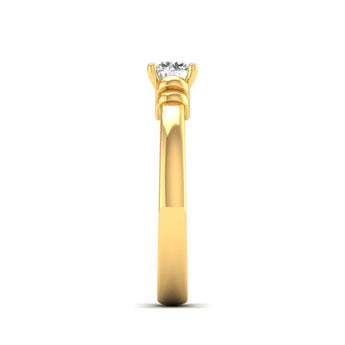 Ivana Jewels Ring Sparkling Round Brilliant Diamond Solitaire Ring