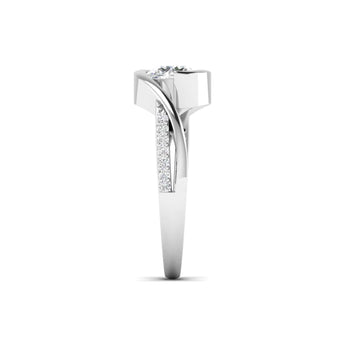 Ivana Jewels Ring Unique Swirl Diamond Ring