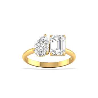 Ivana Jewels Ring Yellow Gold / 14KT Emerald & Pear Diamond Ring