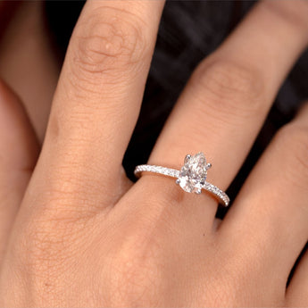Ivana Jewels Rings Eminent Pear-Shaped Solitaire Ring