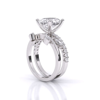 Ivana Jewels Rings Entwined Elegance Ring