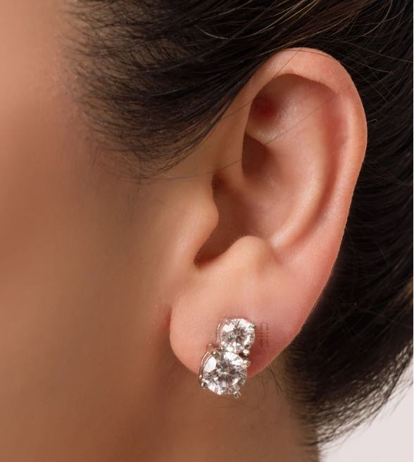 1.34 Carats Each Round Solitaire Diamonds Studs Earrings